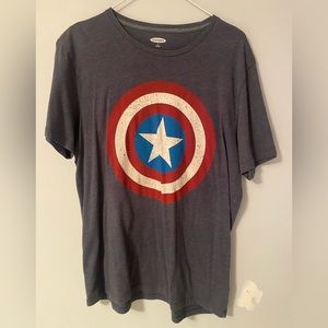 Preowned Old Navy Marvel Captain America T-shirt Men’s Size L